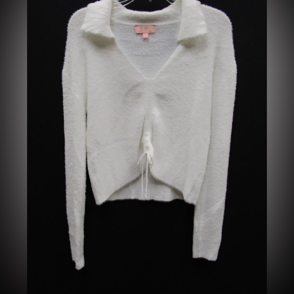 NWOT! Charmed Hearts Ultra Soft Fuzzy High Collared Cinch-Cropped Sweater - Picture 1 of 4
